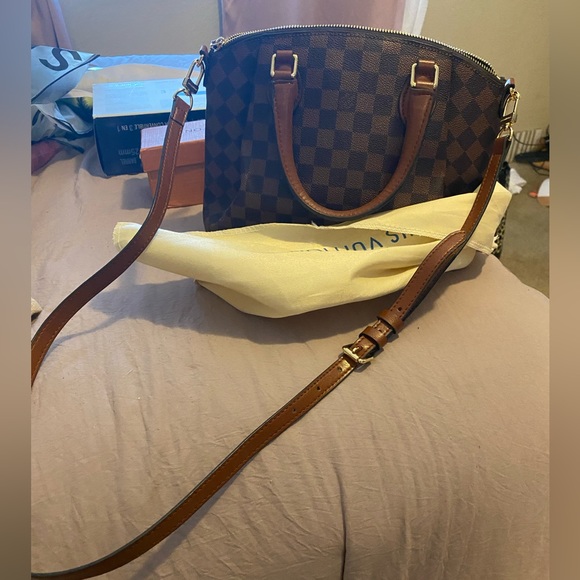 Beautiful Handbag ๐๐๐ - Picture 6 of 9